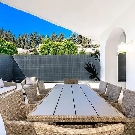 By Riva - Stylish 3 Bedroom Luxury In Naranjos De Marbella